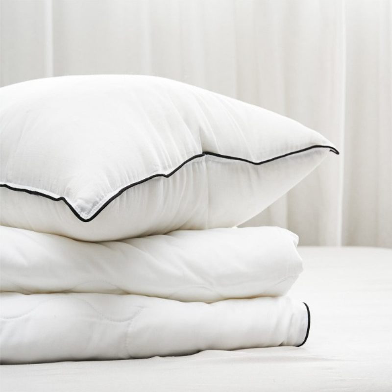 White Bare Pillow Set Duvet
